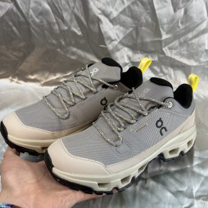 On Cloudrock Low WP